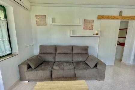 Boschapartamento De 2 Dormitorios Y Con Piscina ซิวตาเดญา ภายนอก รูปภาพ
